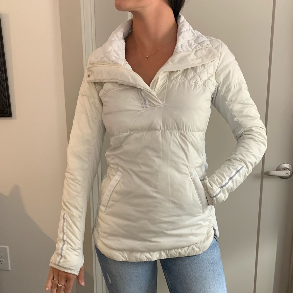 Lululemon 3/4 zip pull over puffer